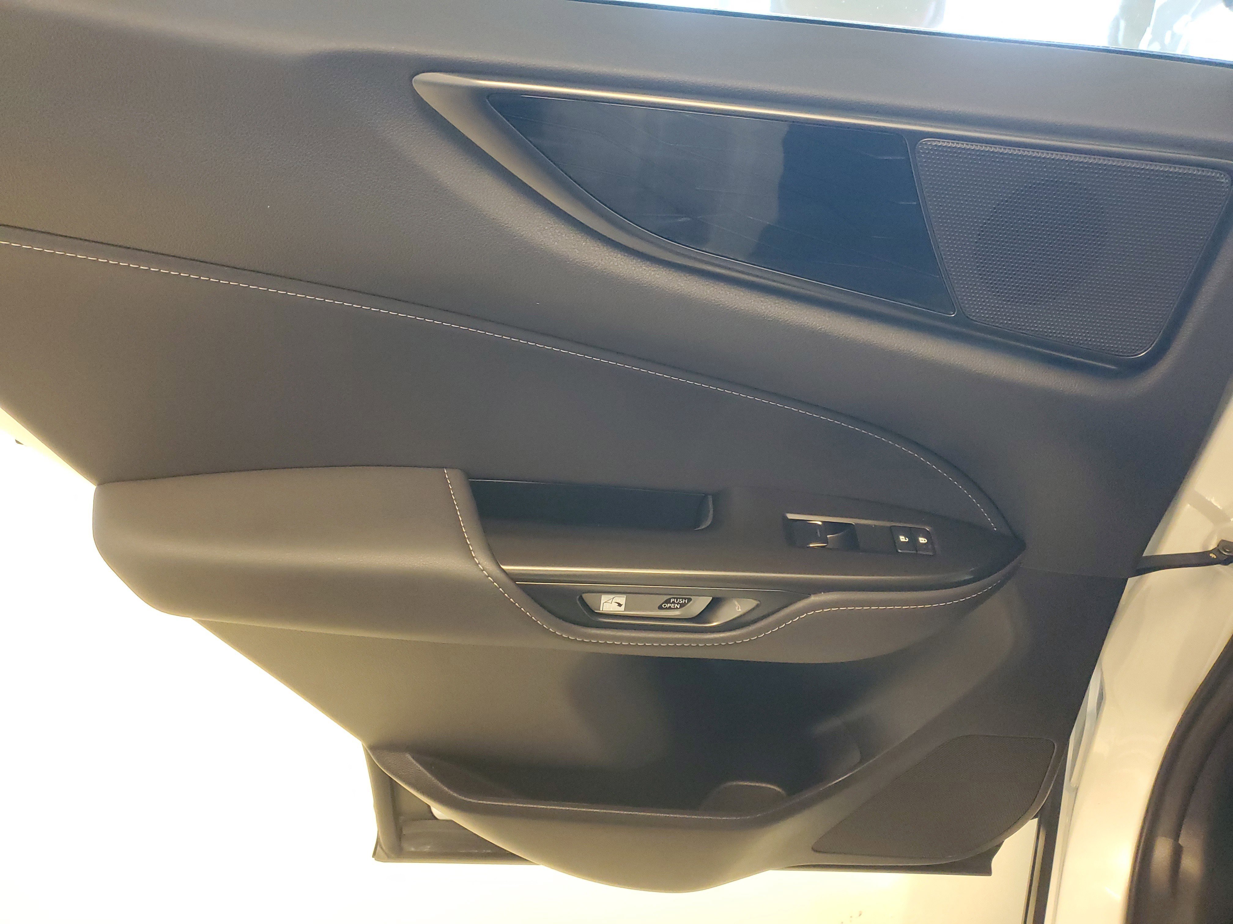 Used 2024 Lexus NX 250 FWD image 18
