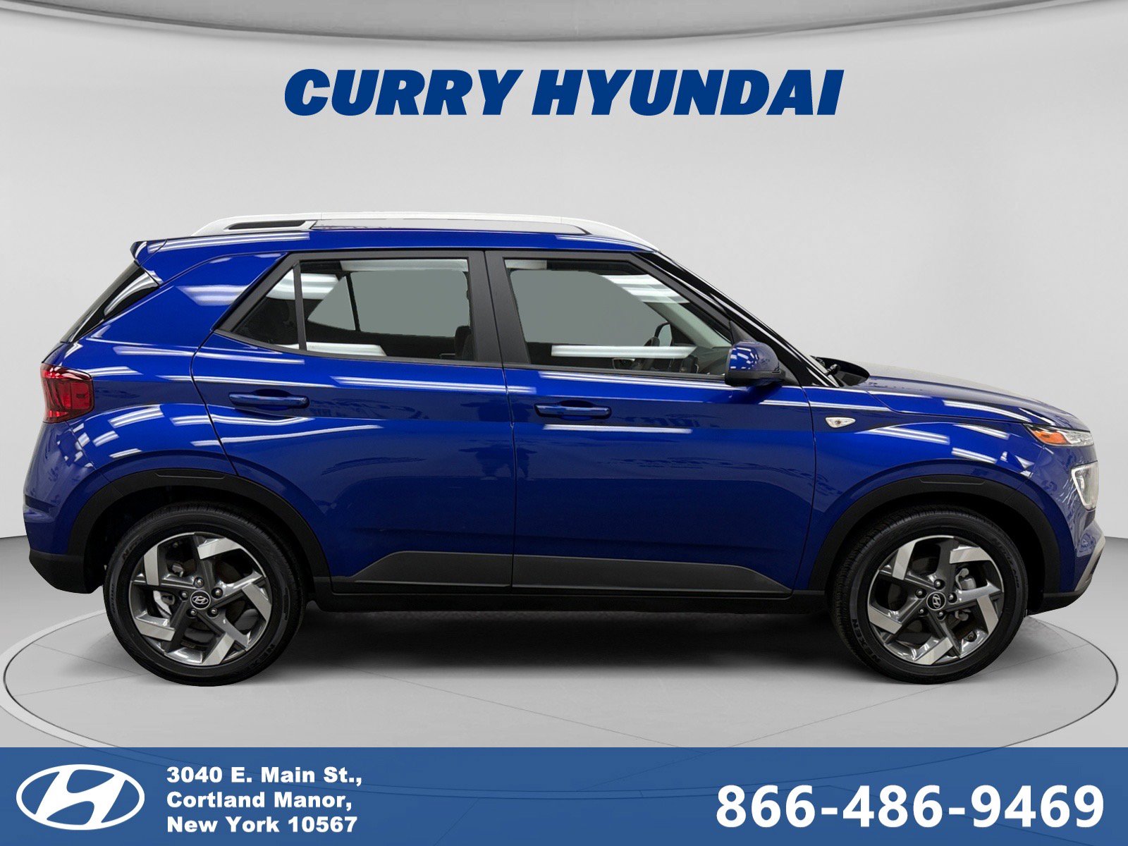 Used 2023 Hyundai Venue SEL w/ Cargo Package FWD image 6