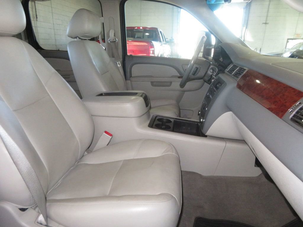 Used 2013 GMC Sierra 2500 SLT w/ SLT Convenience Package image 37