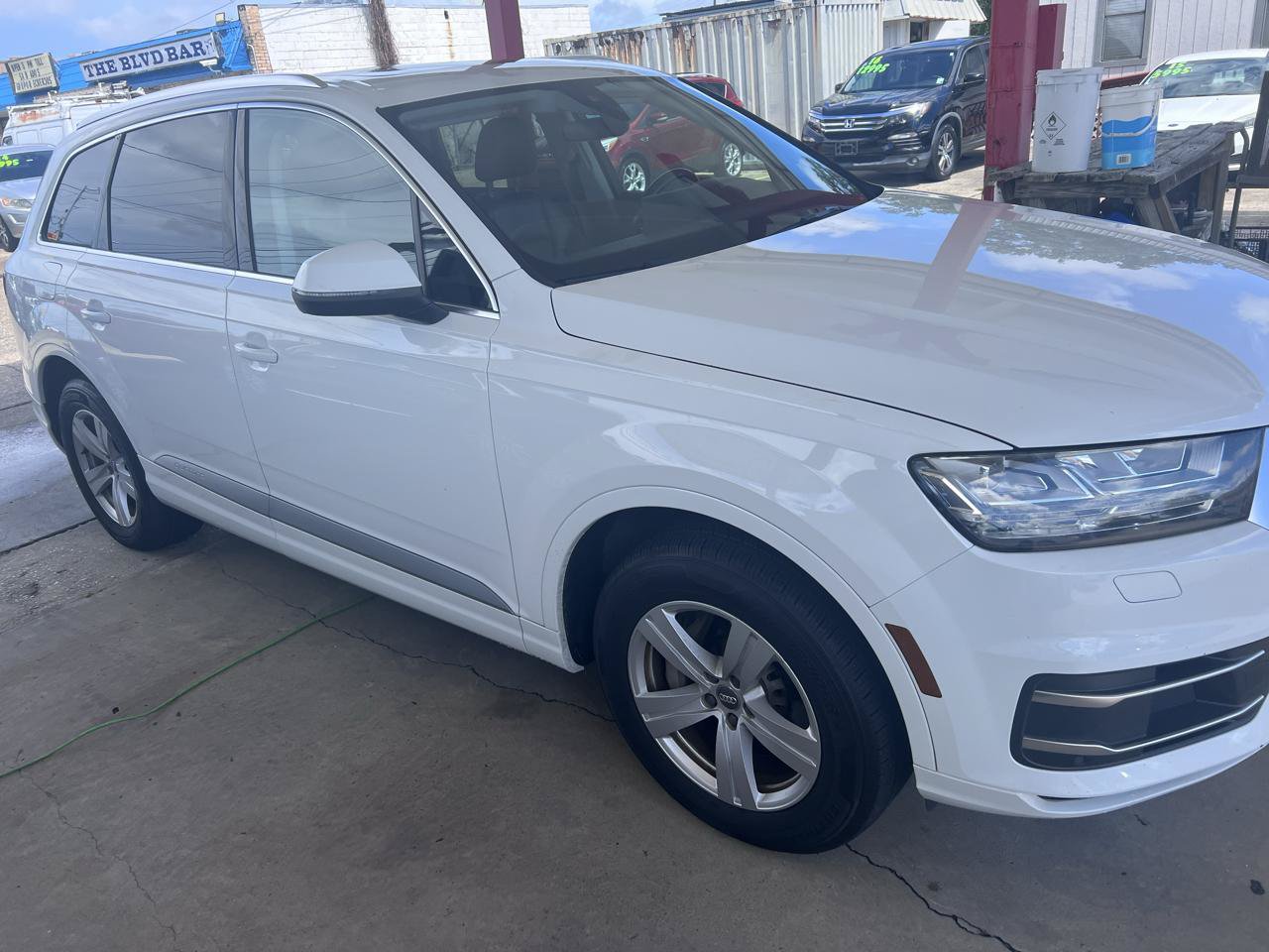 Used 2018 Audi Q7 2.0T Premium Plus AWD/4WD image 3