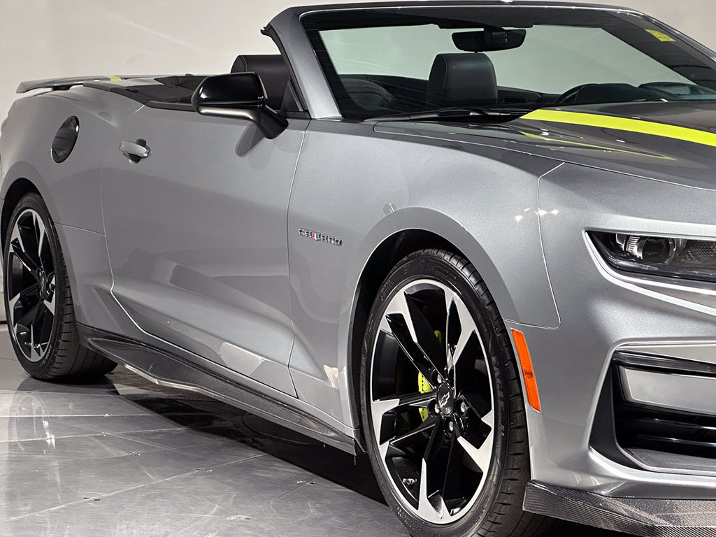 Used 2023 Chevrolet Camaro SS RWD image 17
