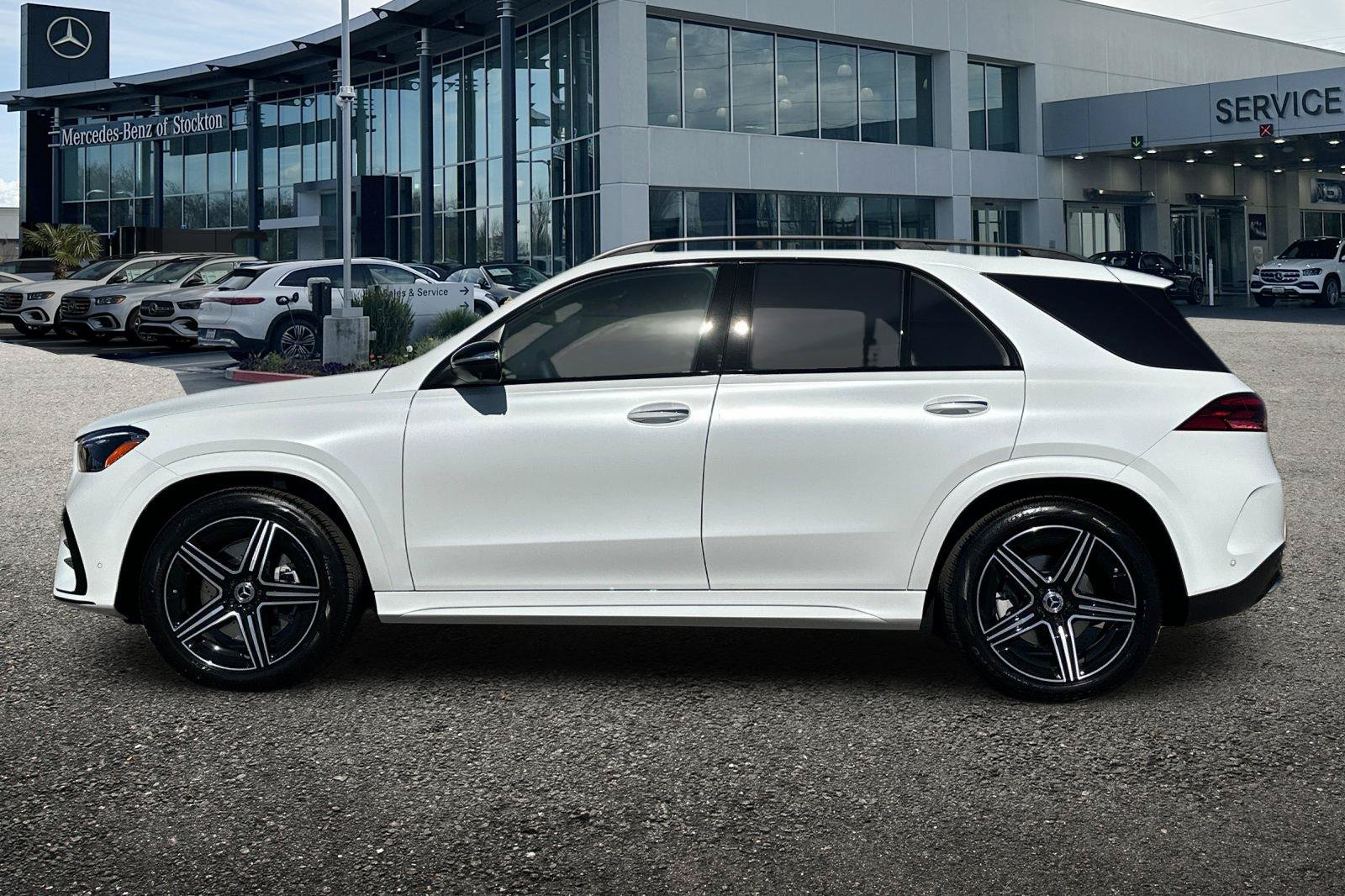 New 2026 Mercedes-Benz GLE 350 4MATIC image 6