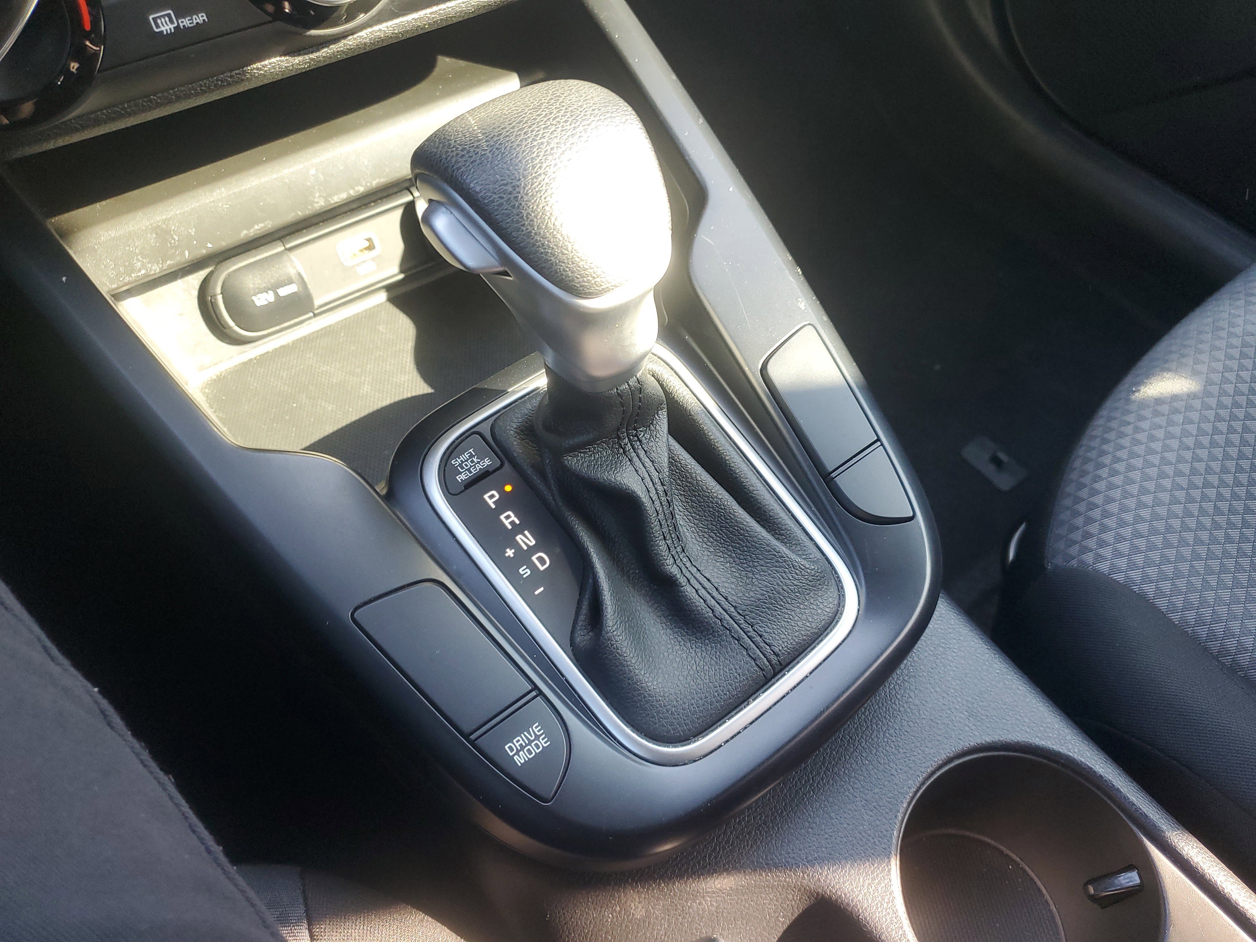 Used 2025 Kia Soul LX w/ LX Technology Package image 22