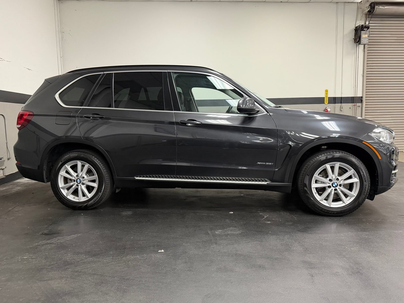 Used 2015 BMW X5 xDrive35i AWD/4WD image 3