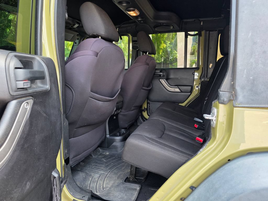 Used 2013 Jeep Wrangler Unlimited Sport AWD/4WD image 27