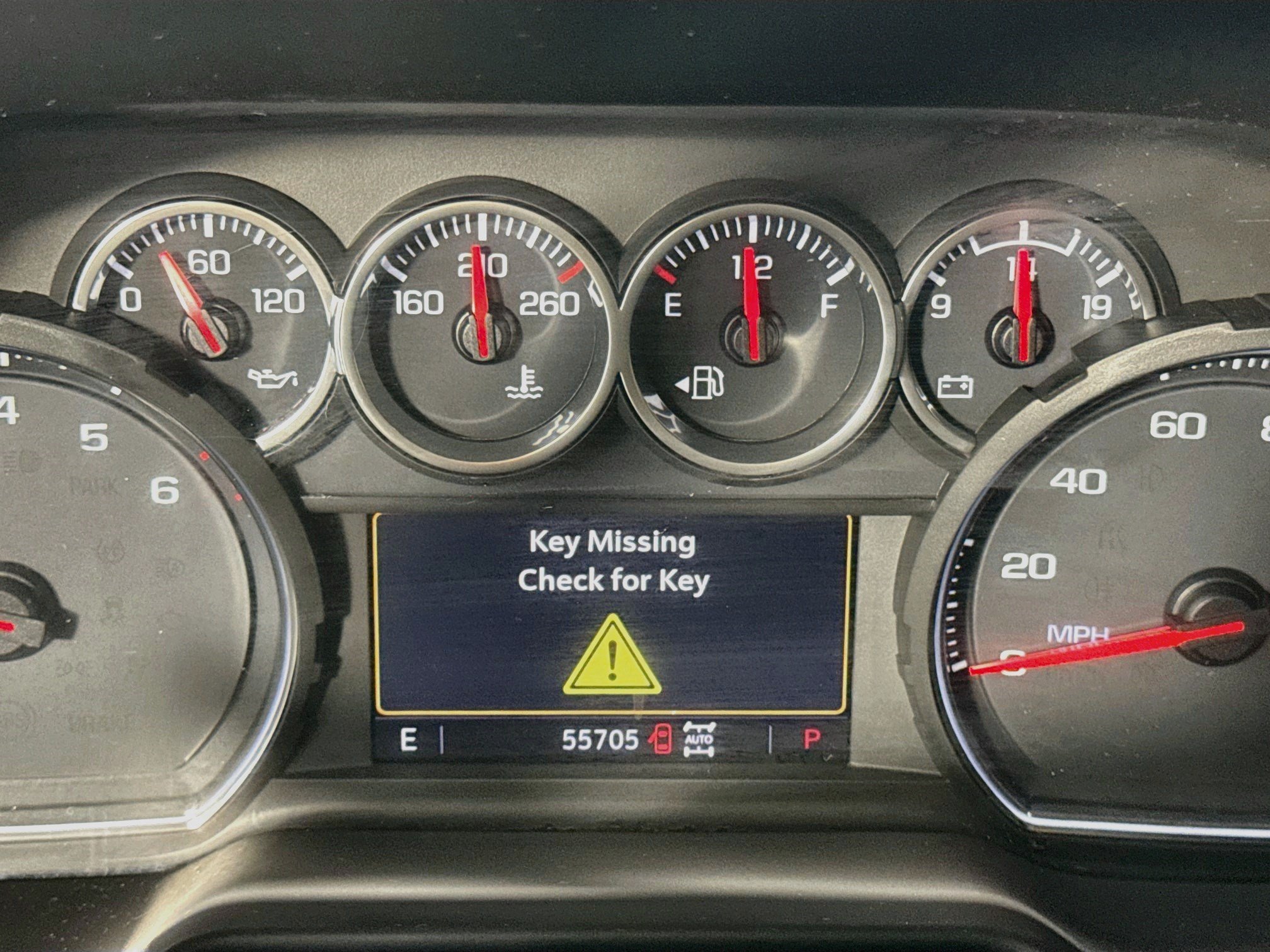 Used 2021 Chevrolet Suburban LS AWD/4WD image 16