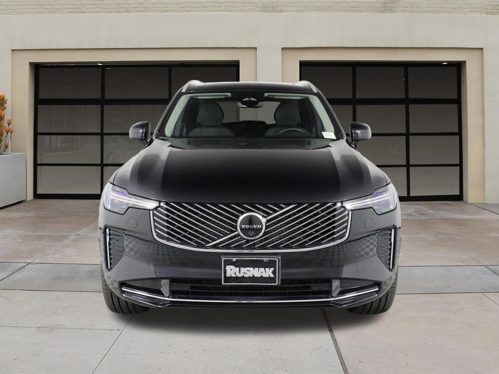 Certified 2026 Volvo XC90 B5 Plus image 6