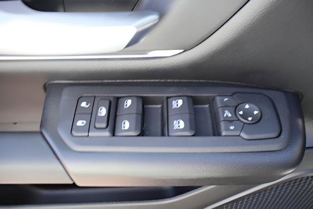 New 2026 RAM 1500 4x4 Crew Cab image 17