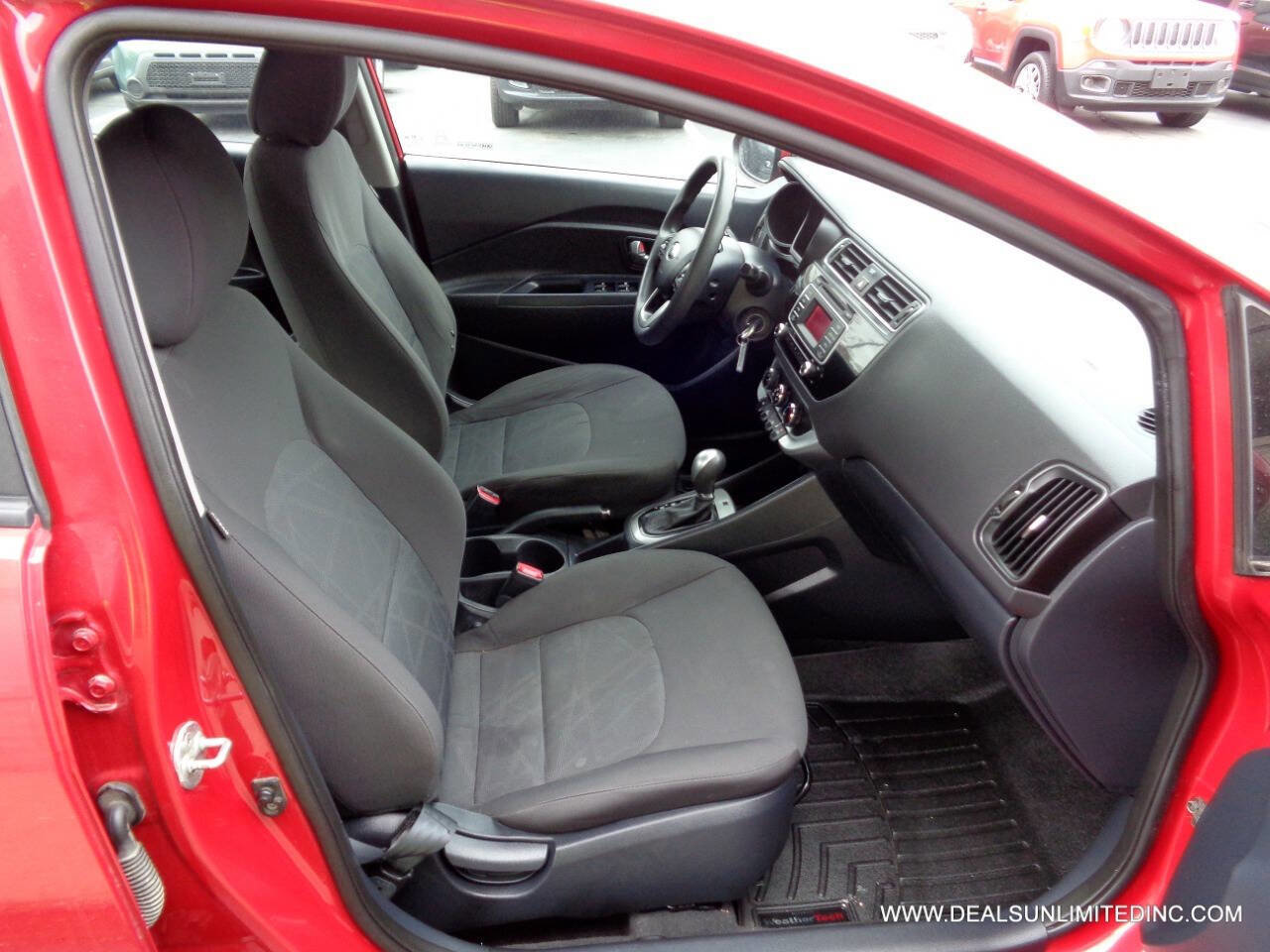 Used 2017 Kia Rio LX w/ Power Package image 16