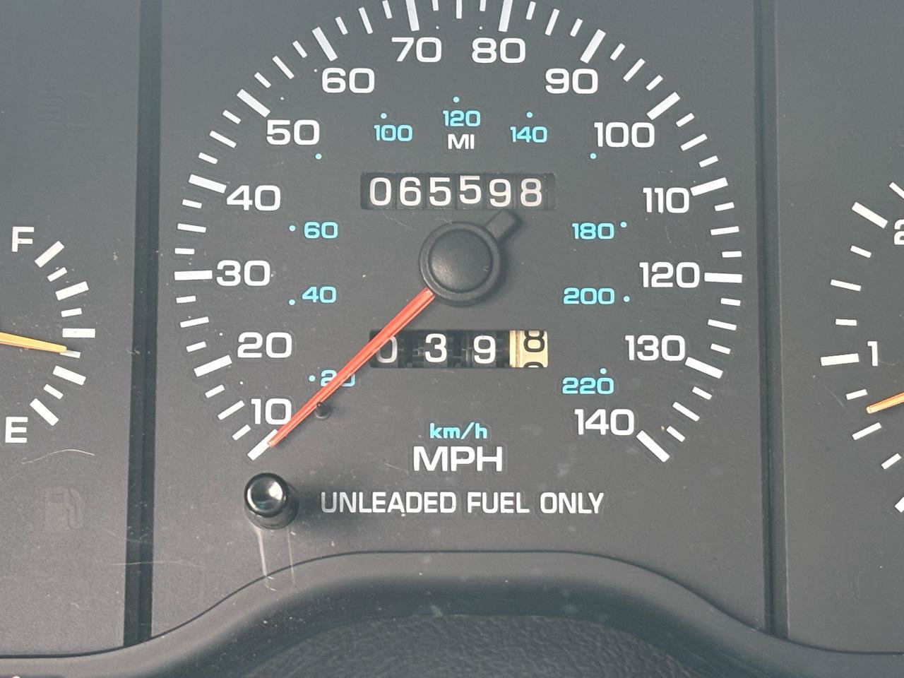 Used 1995 Chrysler LeBaron GTC FWD image 11