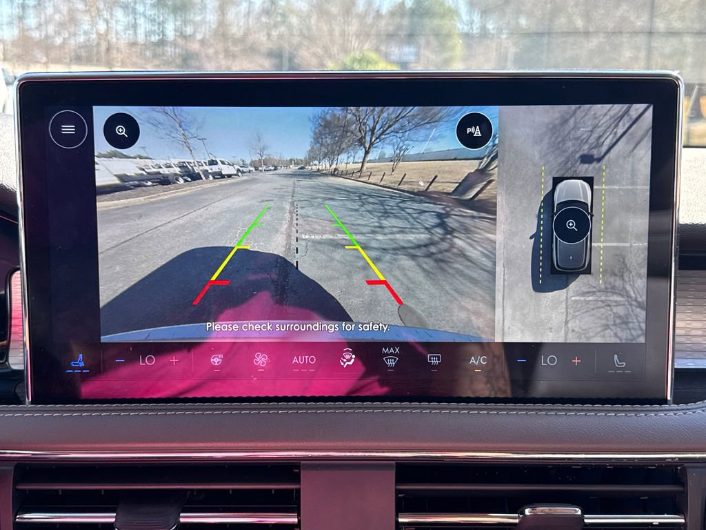 Used 2023 Lincoln Corsair FWD w/ Equipment Group 101A image 11