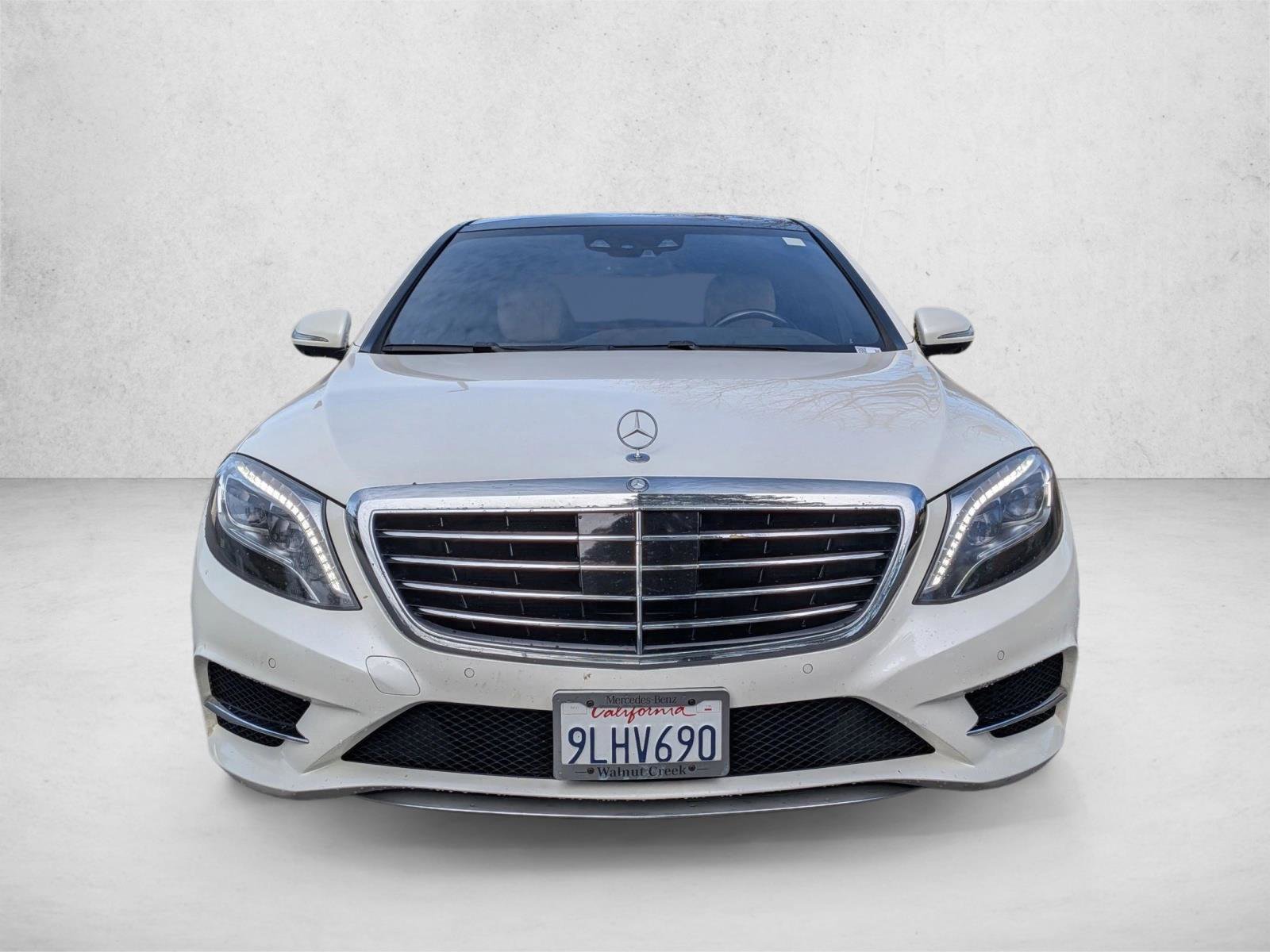 Used 2016 Mercedes-Benz S 550 Sedan image 2