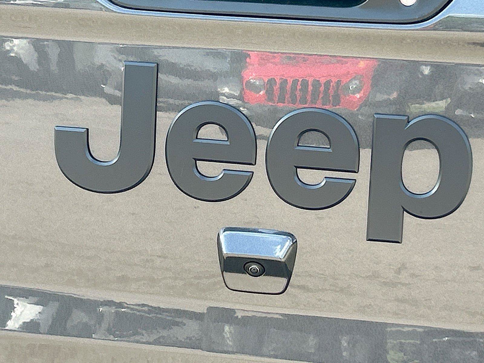 New 2026 Jeep Gladiator Sport AWD/4WD image 12