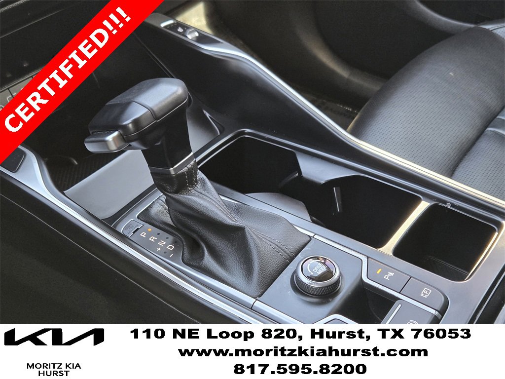 Certified 2024 Kia Sorento EX w/ Panoramic Sunroof Package image 9