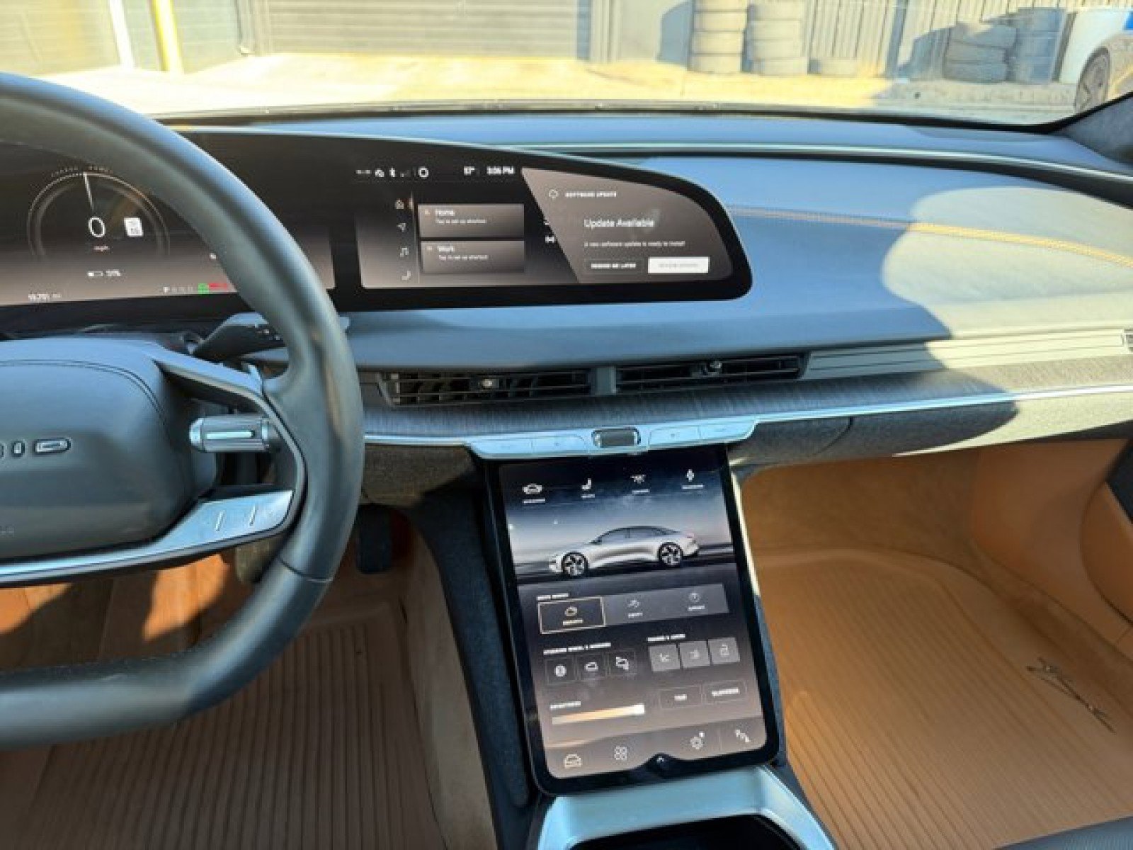 Used 2024 Lucid Air Touring image 14