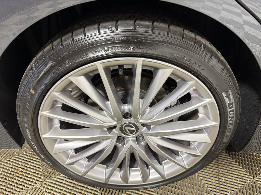Used 2024 Lexus IS 300 w/ Premium Package image 18