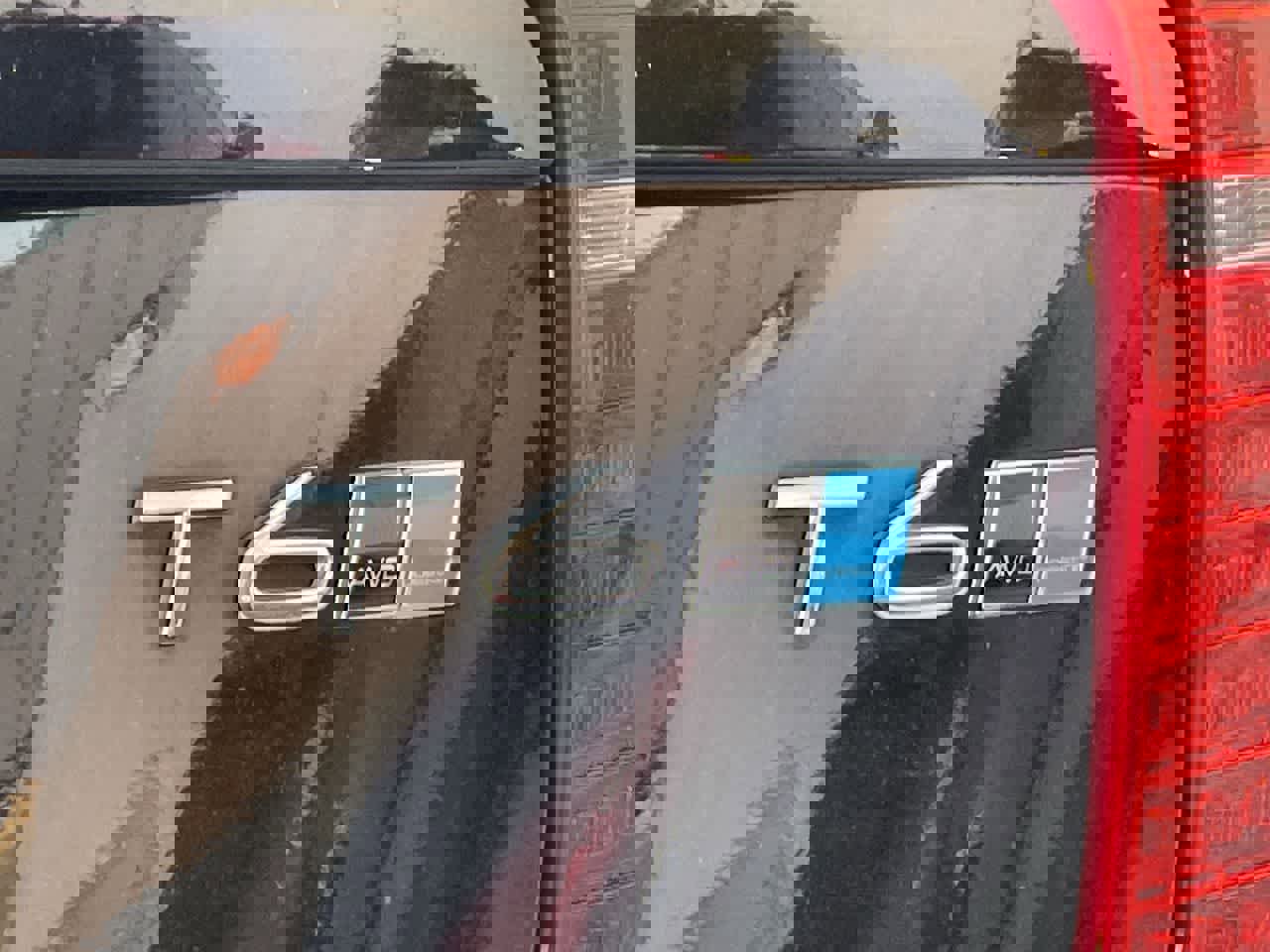 Used 2017 Volvo XC90 T6 Momentum w/ Vision Package image 43