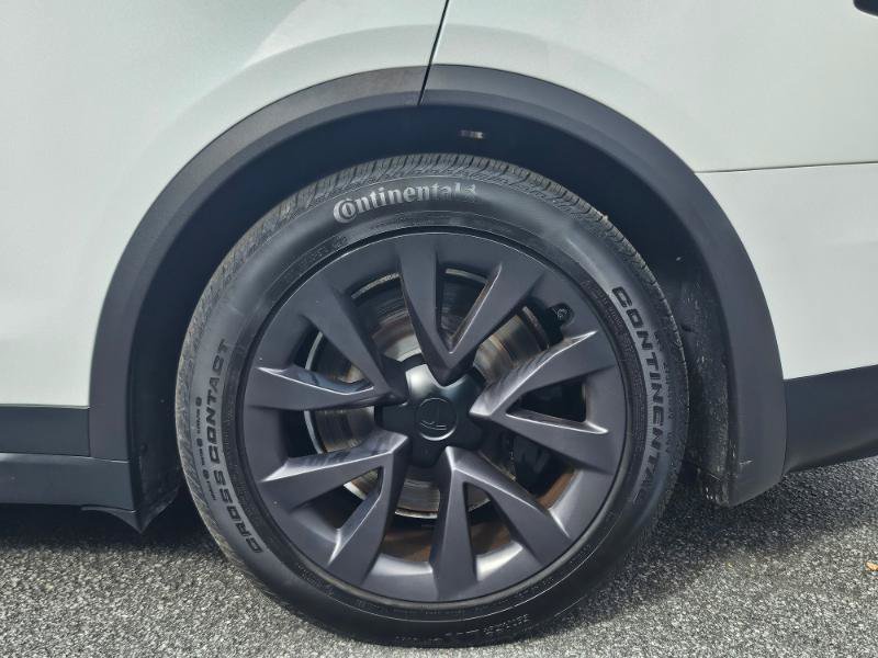 Used 2023 Tesla Model X AWD/4WD image 19