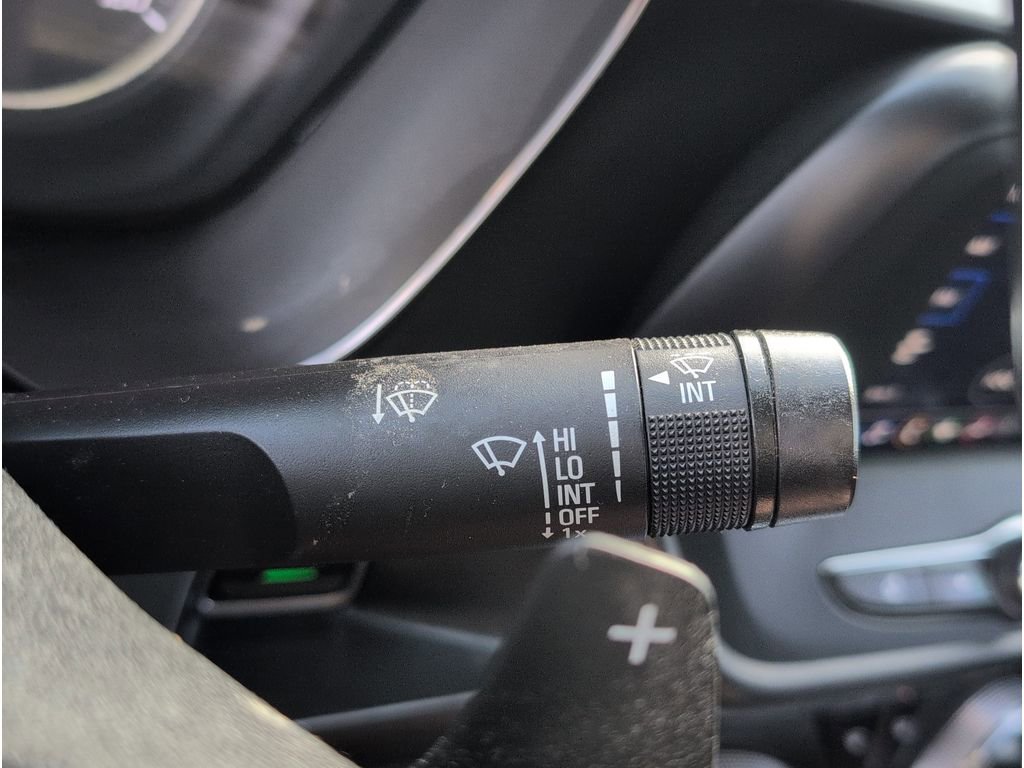 Used 2023 Chevrolet Camaro LT image 25