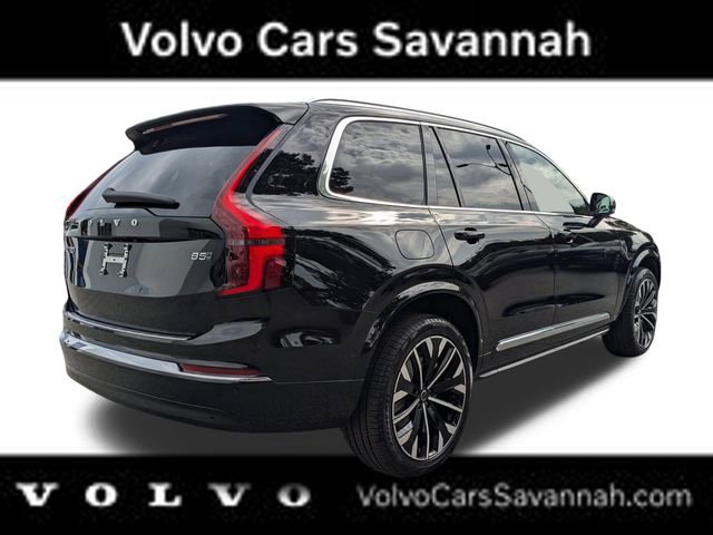 New 2025 Volvo XC90 B5 Plus w/ Protection Package Premier image 3