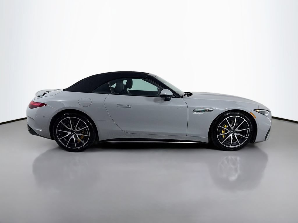 Used 2022 Mercedes-Benz SL 63 AMG 4MATIC image 4