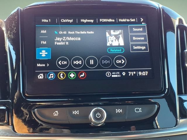Used 2023 Chevrolet Traverse LT FWD image 19
