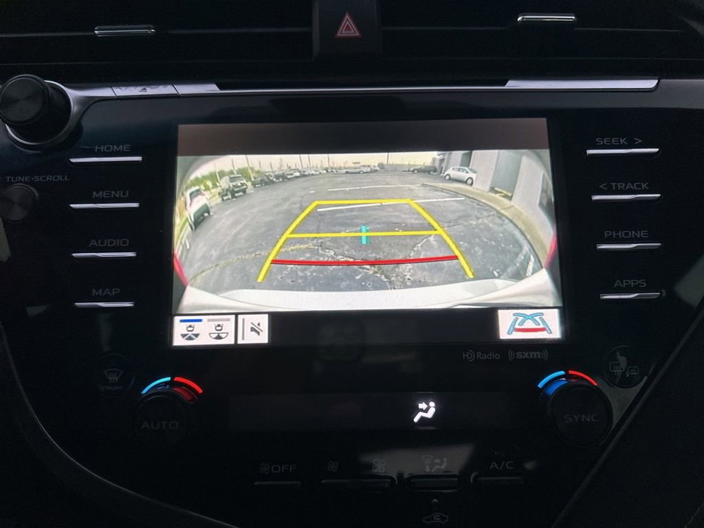 Used 2019 Toyota Camry XSE image 31