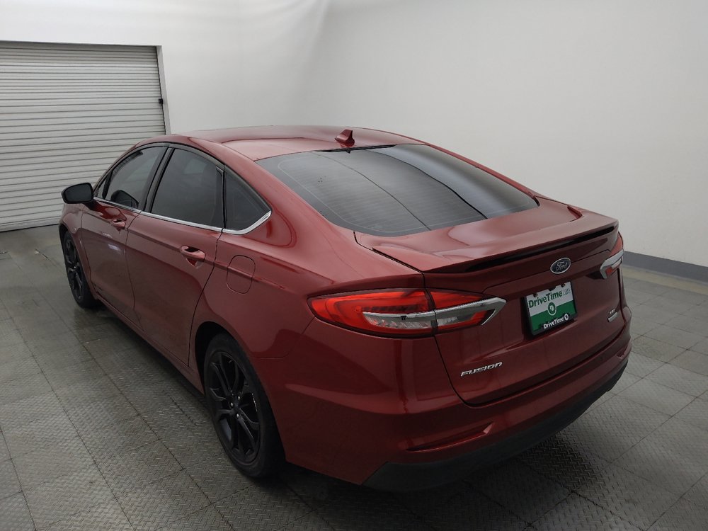 Used 2019 Ford Fusion SE w/ Equipment Group 151A FWD image 5