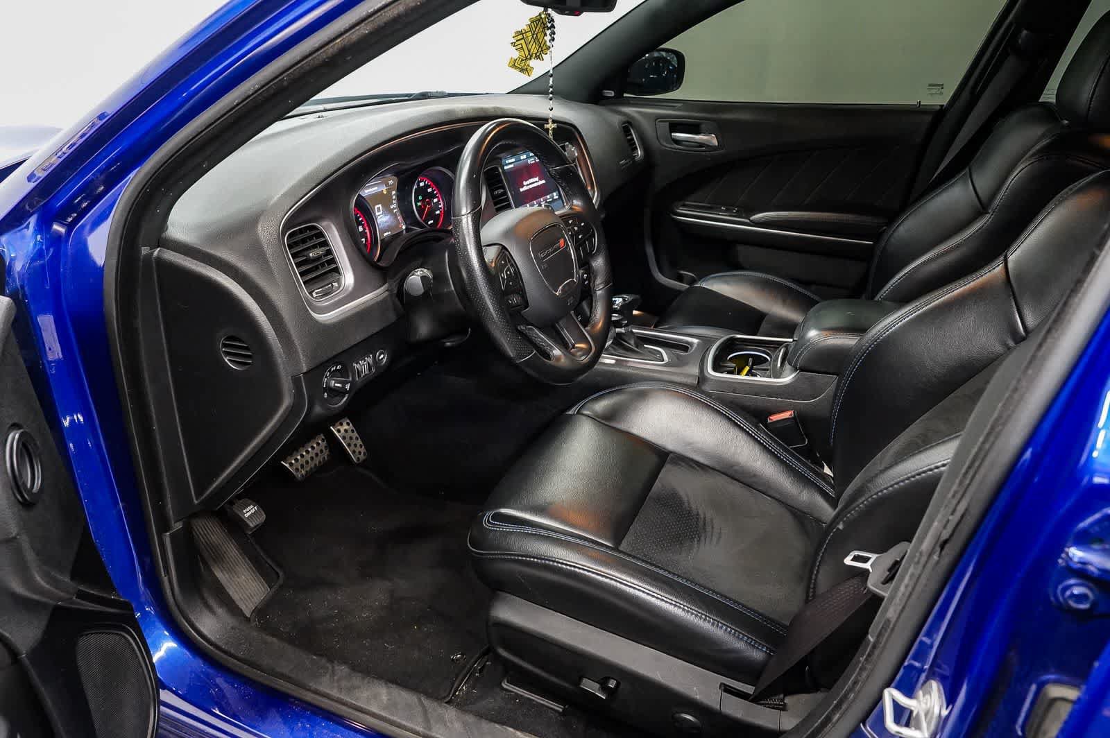 Used 2022 Dodge Charger GT RWD image 17