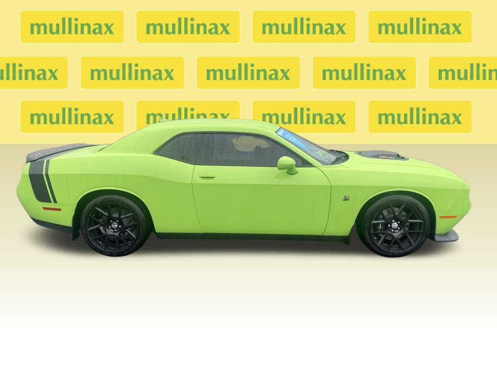 Used 2015 Dodge Challenger R/T Scat Pack image 2