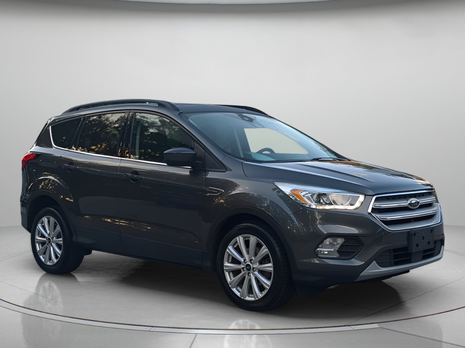 Certified 2019 Ford Escape SEL FWD image 38