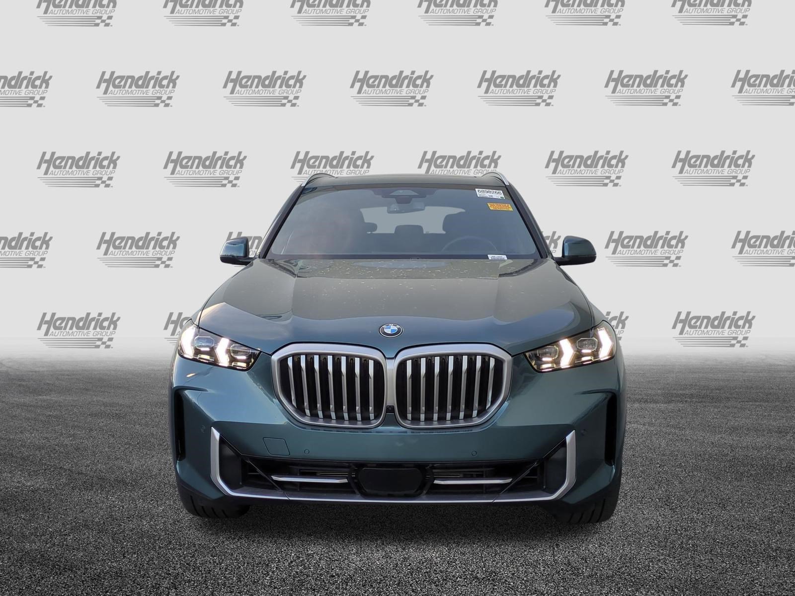 Used 2026 BMW X5 sDrive40i image 3