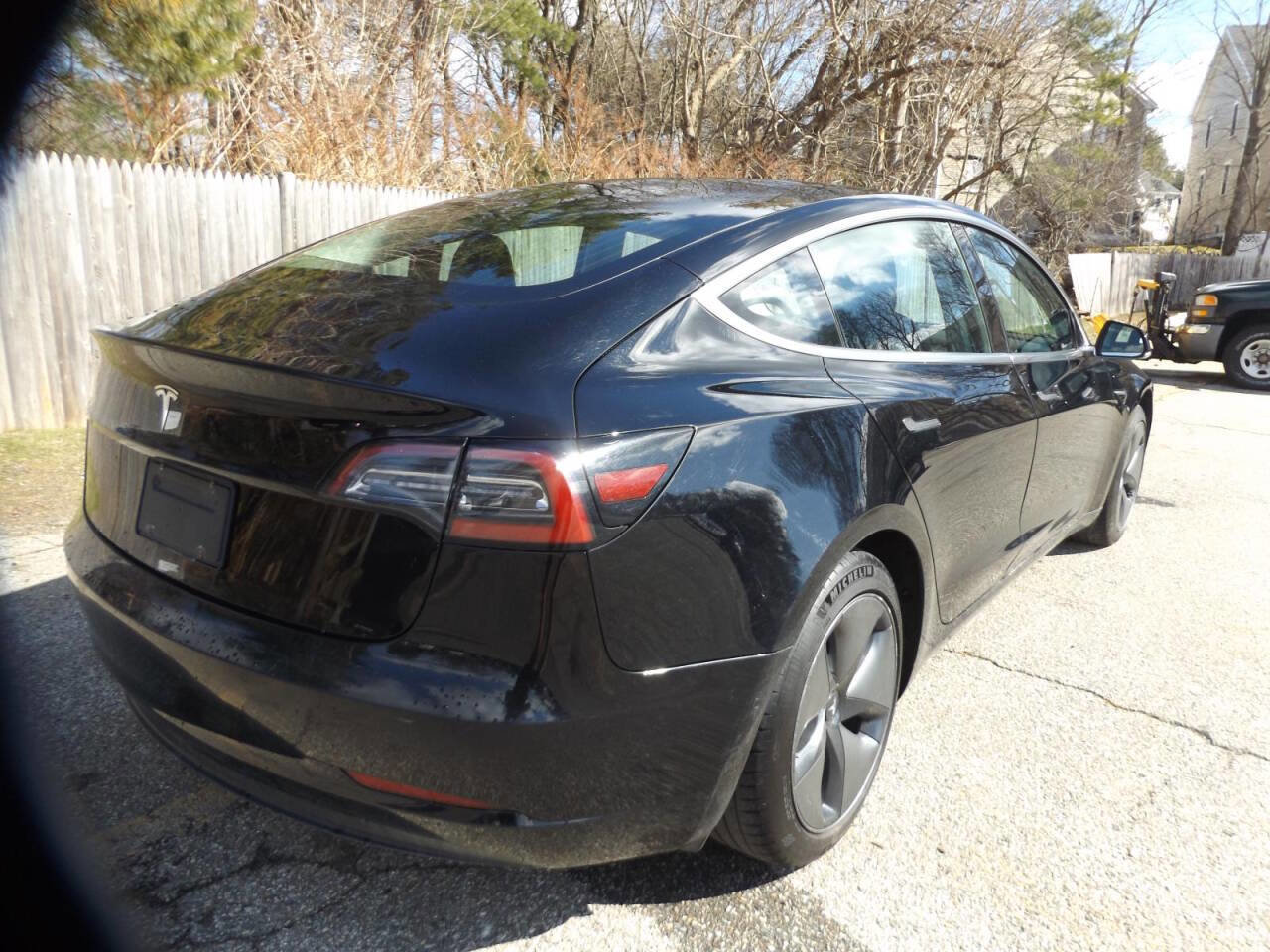 Used 2019 Tesla Model 3 Standard Range Plus image 7
