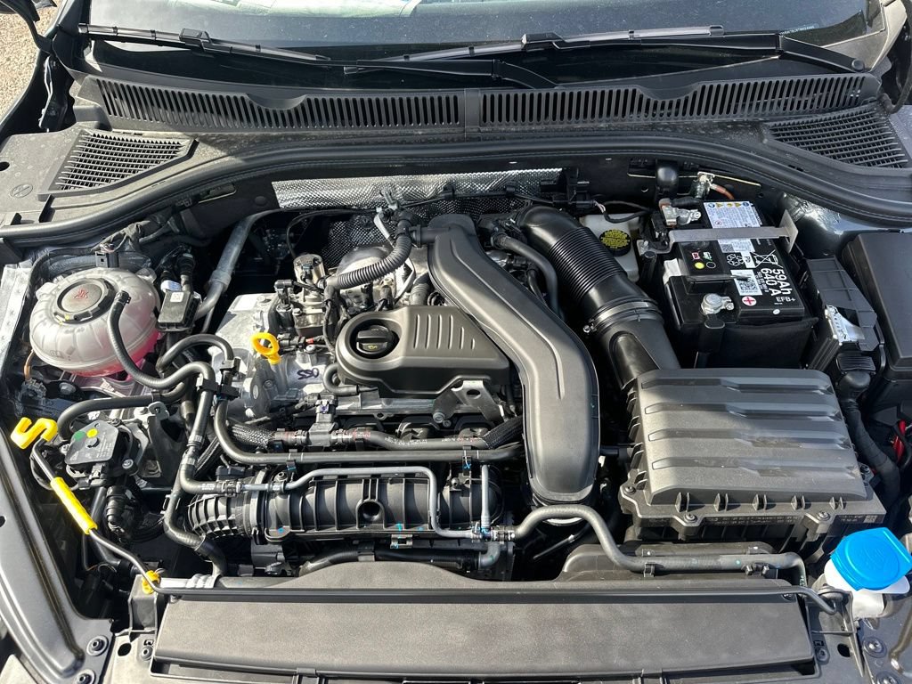 Used 2026 Volkswagen Jetta Sport FWD image 26