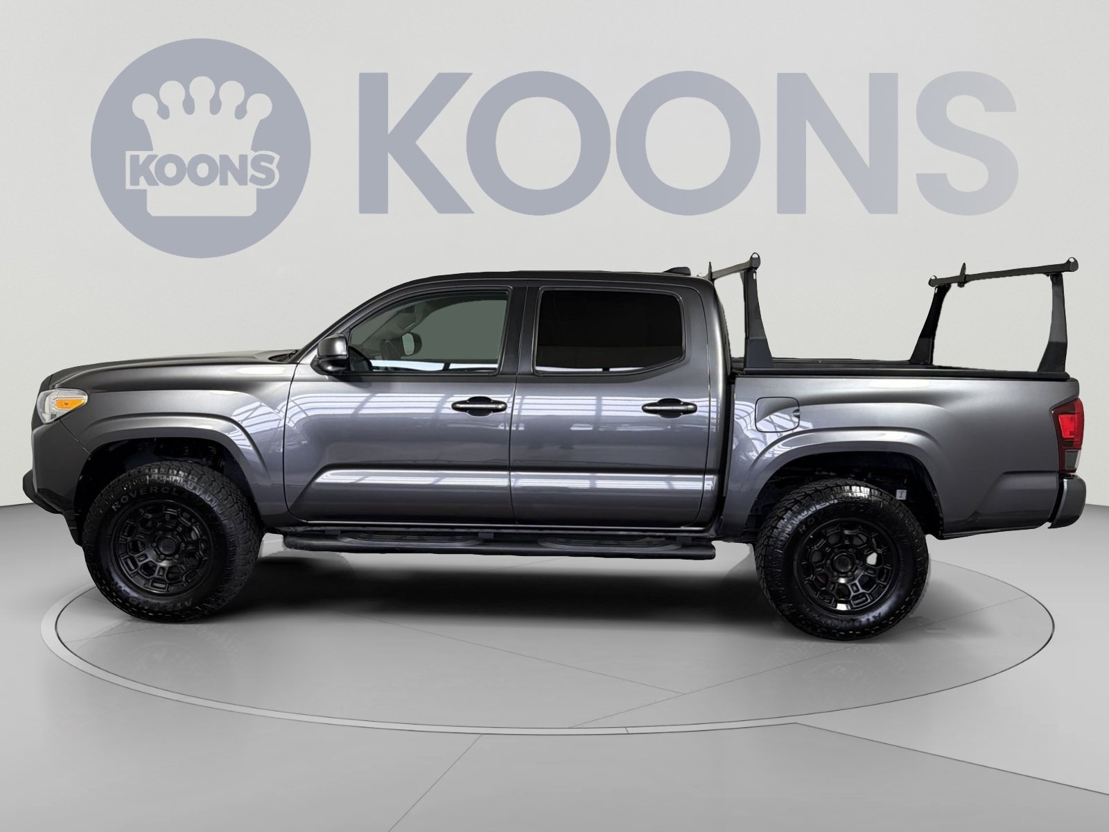 Used 2022 Toyota Tacoma SR w/ SR Convenience Package RWD image 2