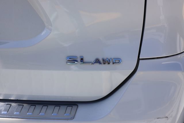 Used 2018 Nissan Rogue SL w/ Premium Package AWD/4WD image 48