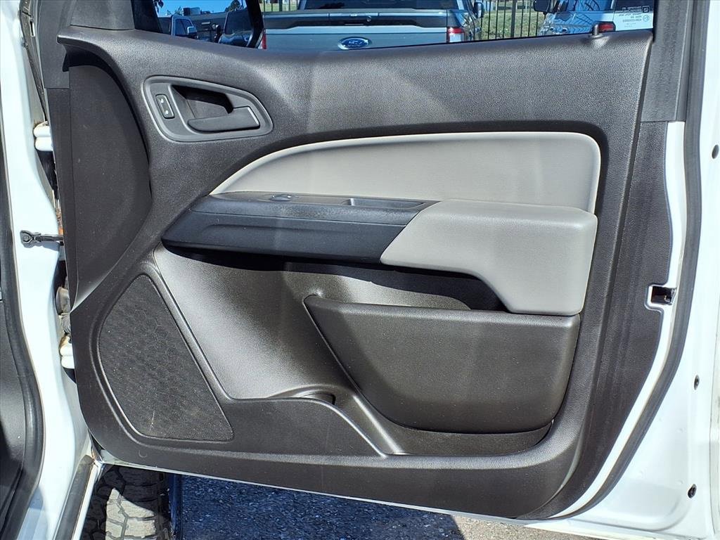 Used 2017 GMC Canyon 2WD Crew Cab w/ Convenience Package image 12