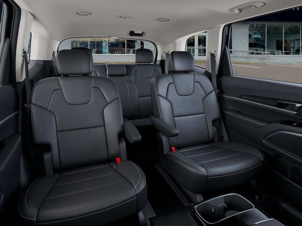 New 2025 Kia Telluride S image 16