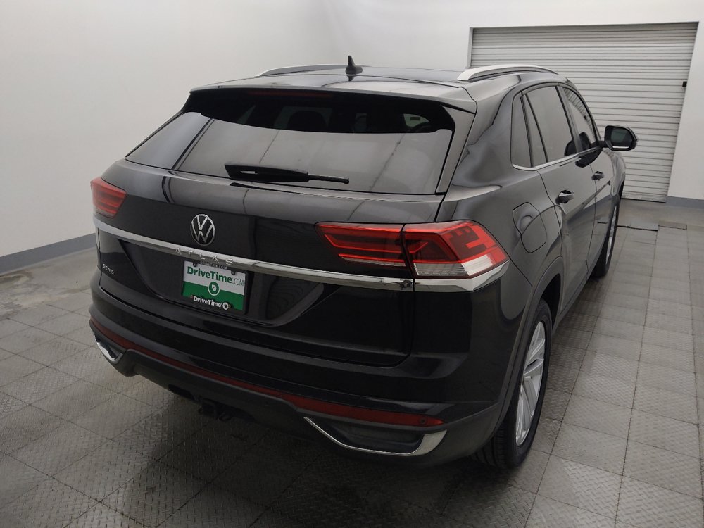 Used 2022 Volkswagen Atlas Cross Sport SE FWD image 7