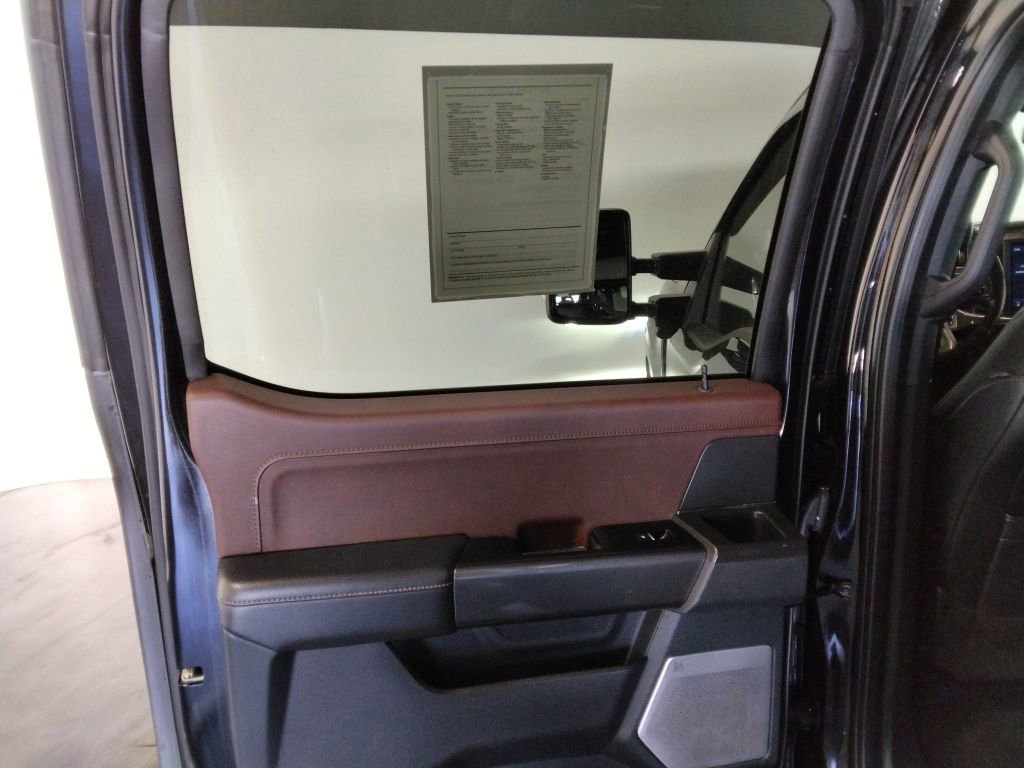 Used 2021 Ford F150 Lariat w/ Equipment Group 502A High image 39