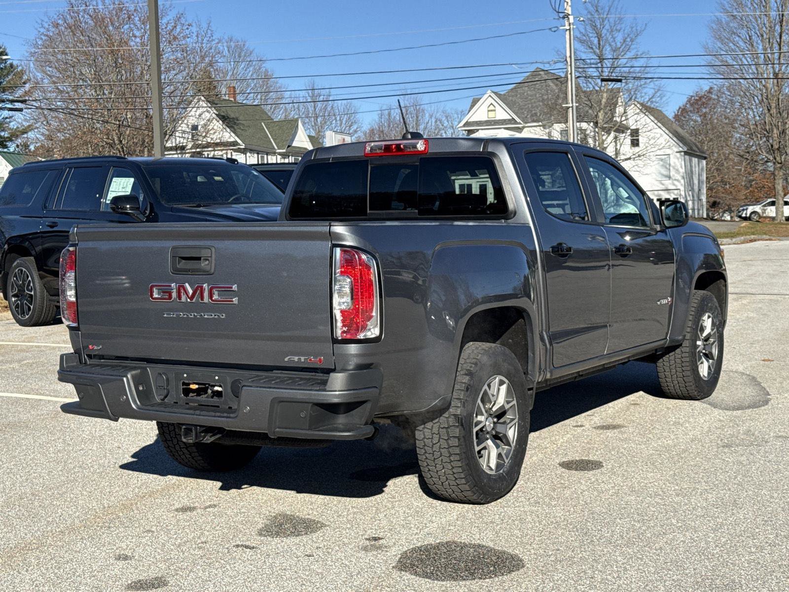 Used 2022 GMC Canyon AT4 w/ Trailering Package image 8