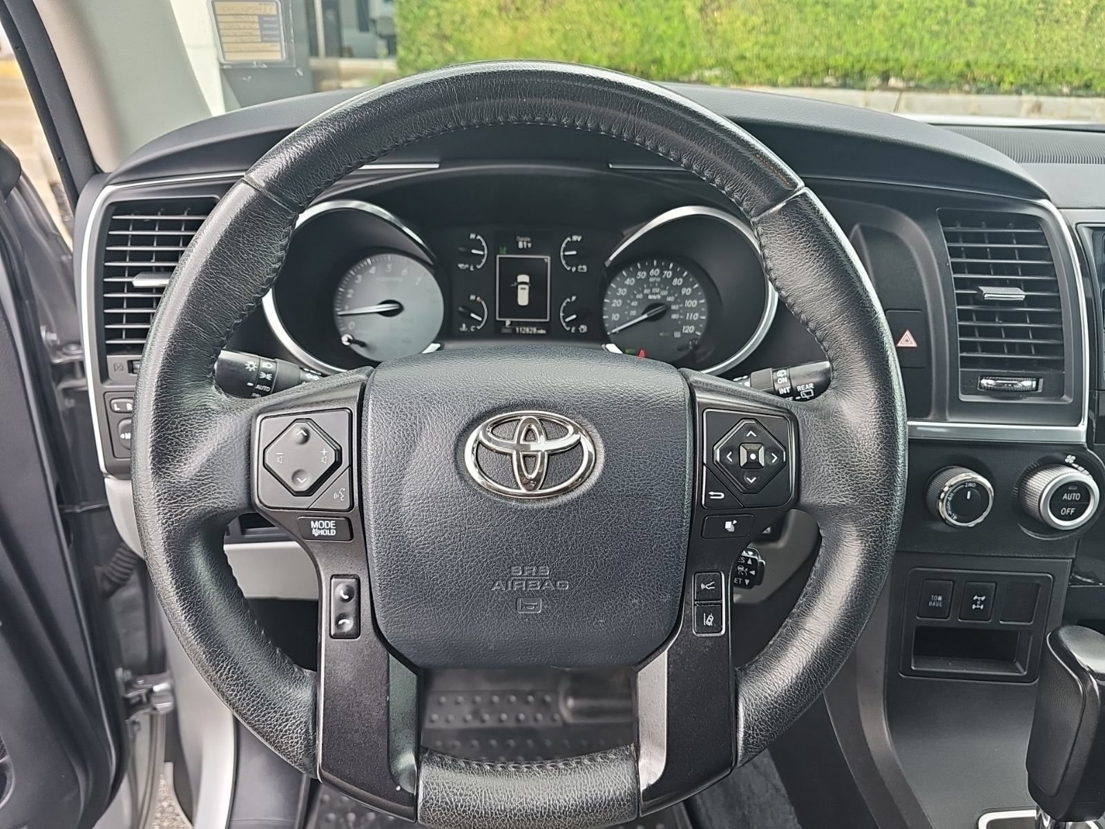 Used 2018 Toyota Sequoia Limited w/ Safety & Convenience Package AWD/4WD image 14