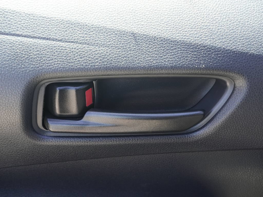 Used 2023 Toyota Corolla LE FWD image 8