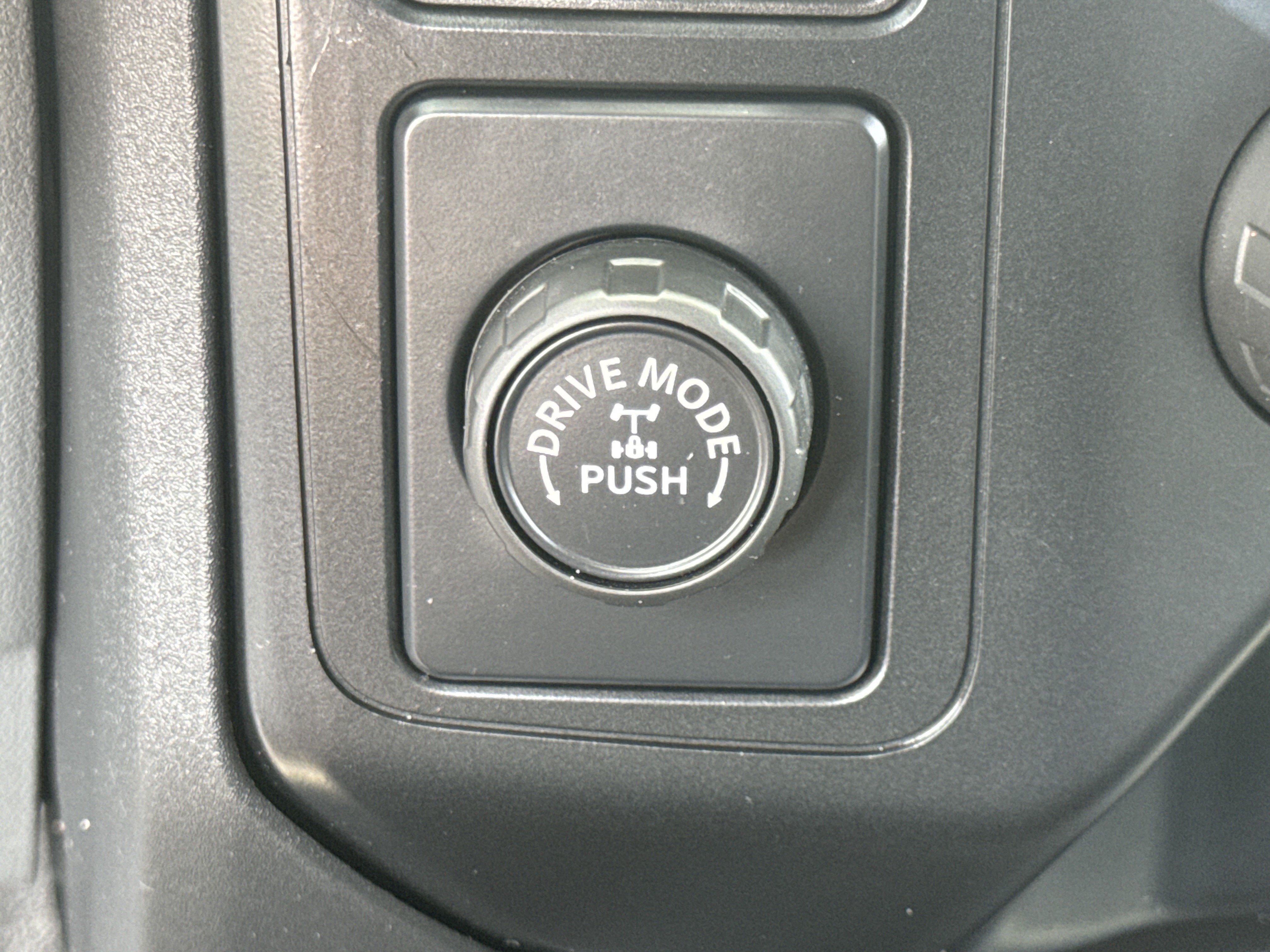 Used 2024 Ford F250 XL w/ Camper Package RWD image 22