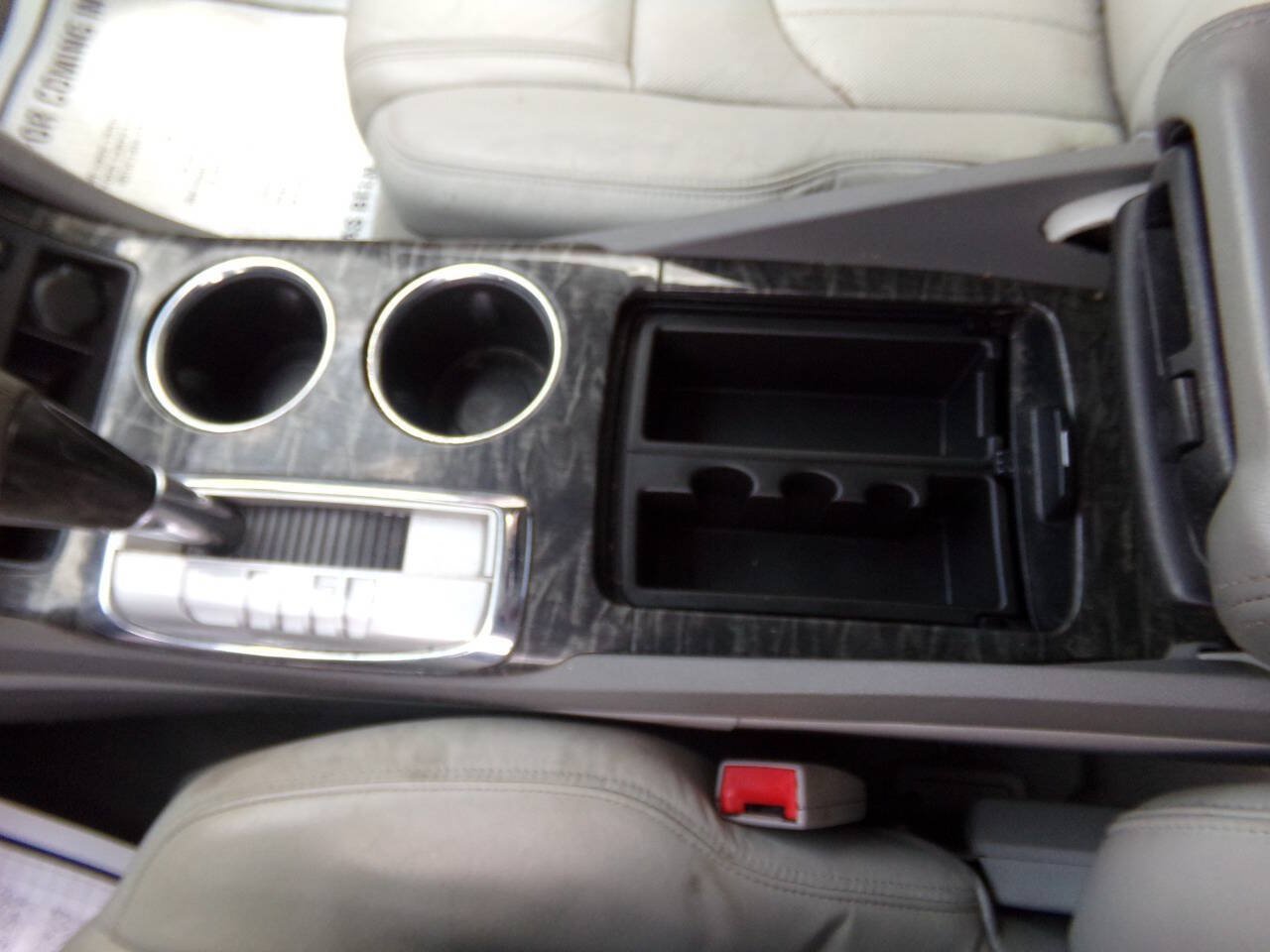 Used 2014 Buick Enclave Premium FWD image 34