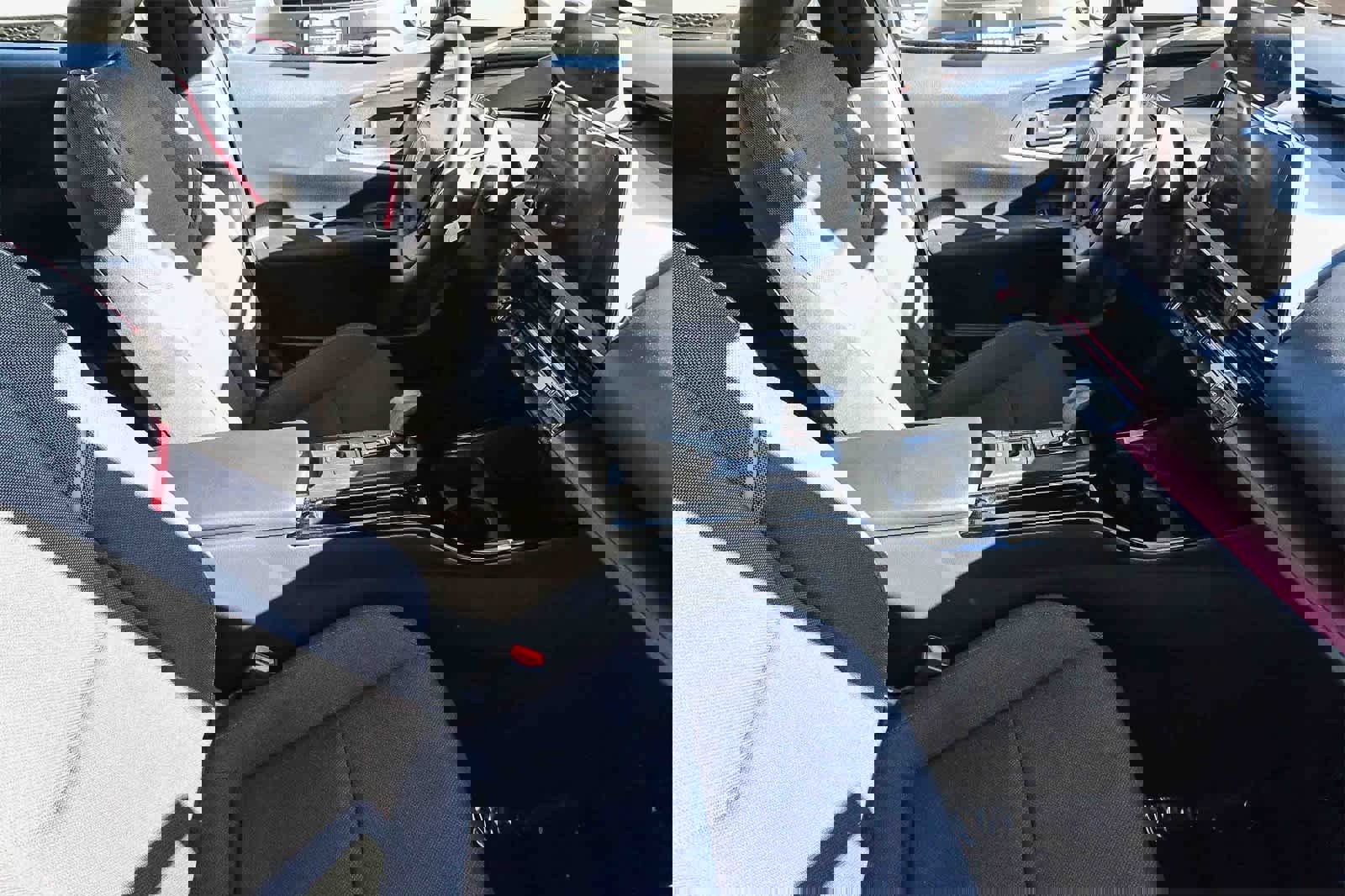 Used 2024 Toyota Prius Prime SE image 15