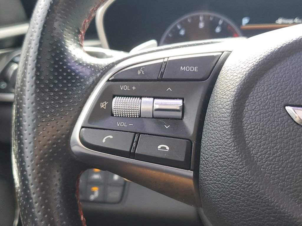 Used 2019 Genesis G70 3.3T Advanced w/ Sport Package image 24