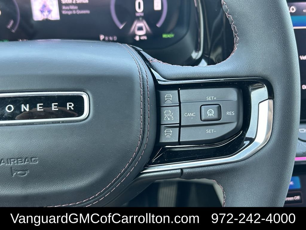 Used 2025 Jeep Wagoneer S Limited image 17