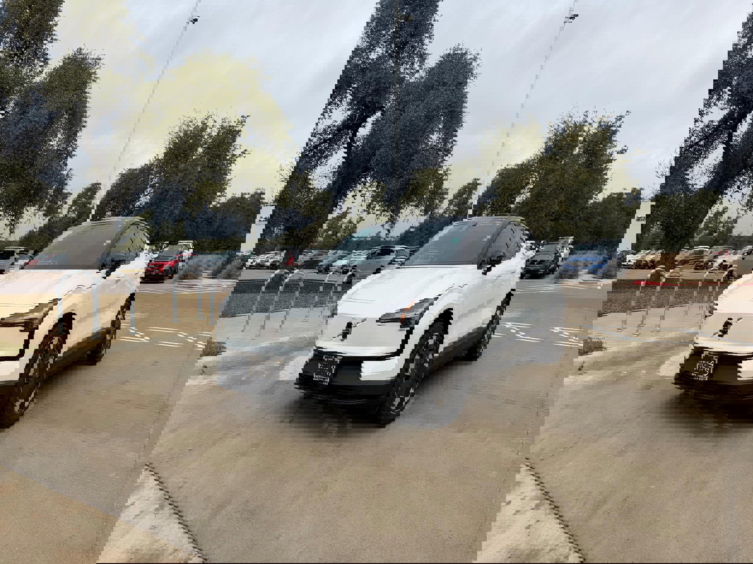 Certified 2025 Volvo EX30 Plus w/ Climate Package image 2