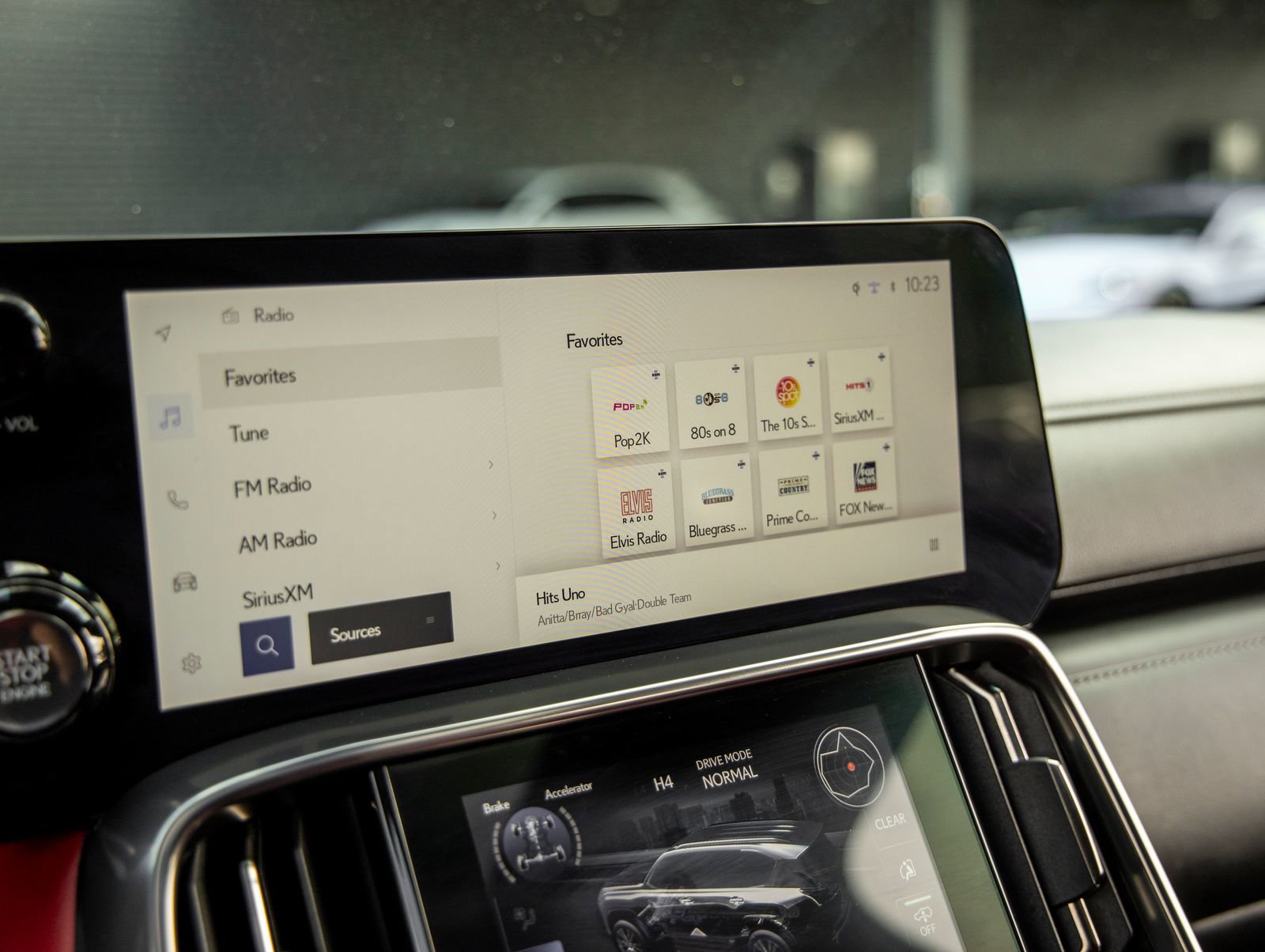 Used 2023 Lexus LX 600 F Sport w/ Accessory Package (Z1) image 29